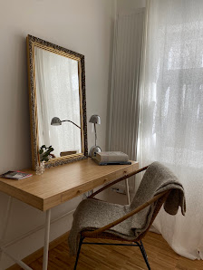 PORTRaeTZIMMER