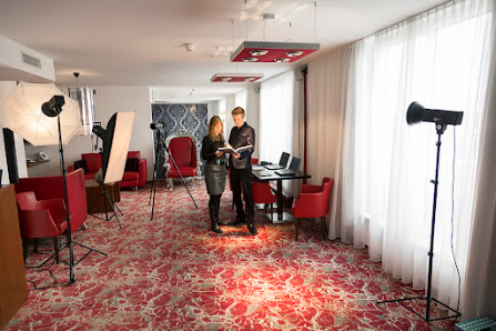 Dario Eidens-Holl - Hochzeitsfotograf -