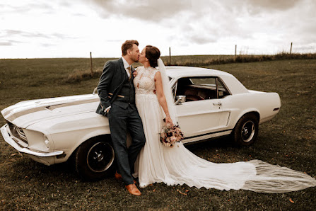 Mr & Mrs Wedding Brautstyling/ Hochzeitsfotografie