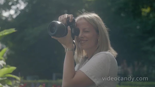 Vollformat – Christina Meloni