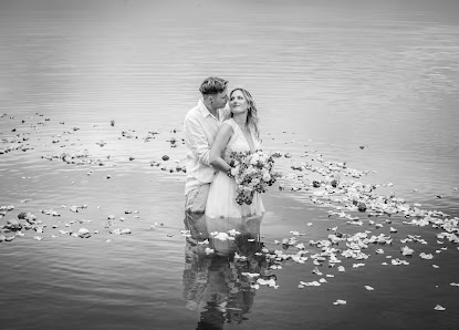 Hochzeitsfotografin und Videografin Aschaffenburg - Madly in Love Wedding