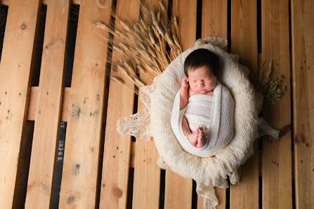 Newborn by SPUTNIKeins fotografie