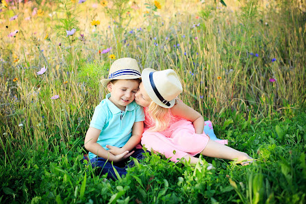 Lea Weber Photography & "little dots"