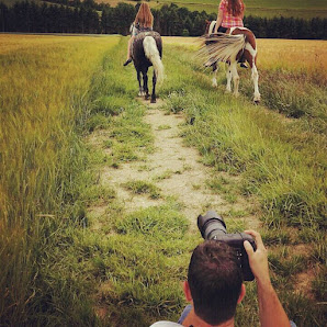 KHPHOTO