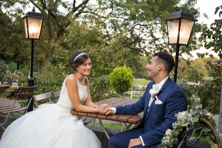 Anika Enge - Wedding & Portrait Photography