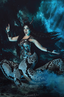 Savannah Nixon Photography - Wikinger Fotoshootings