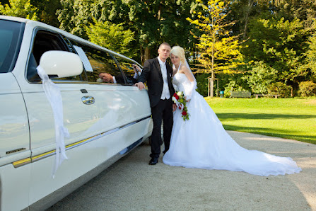 Hochzeitsfotografie & Videografie | Julia Studio