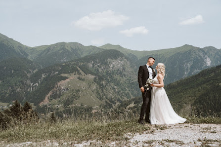 Natthawut Traipis PHOTOGRAPHY