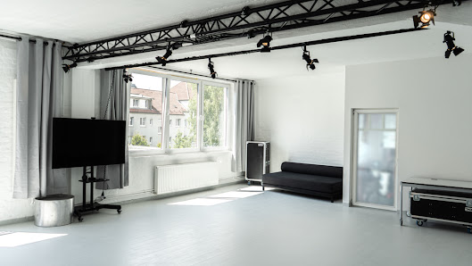 MVIOO Loft & Studio