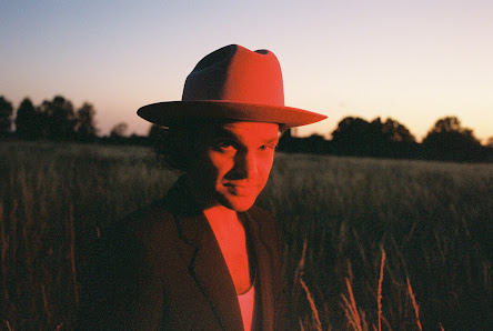 Bastian Bochinski // Werbefotograf // Produktfotografie Berlin