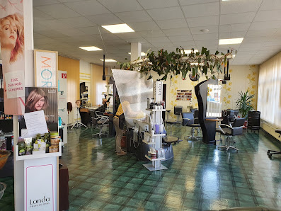 Ihr Friseur, Fotostudio, Fußpflege, Kosmetik und Solarium Heike Bertram