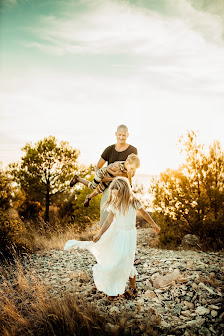 Juliane Fieber Fotografin in Marburg für Kinder und Familien | Dokumentarische Businessfotografie