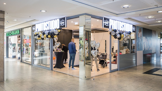Photostudio Bogner im Isenburg-Zentrum