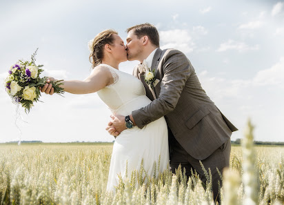 Fotoatelier Gabriele - Osterburg-Fotografin für Hochzeit / Familie / Neugeborene / Schwangerschaft/Passbilder