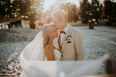 Lumo wedding portraits