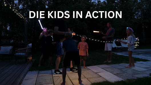 LIGHTPAINTINGKIDS