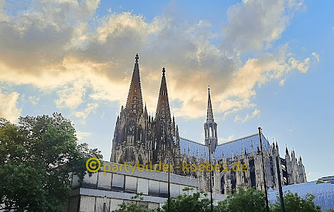 Partybilder-Koebes.de®