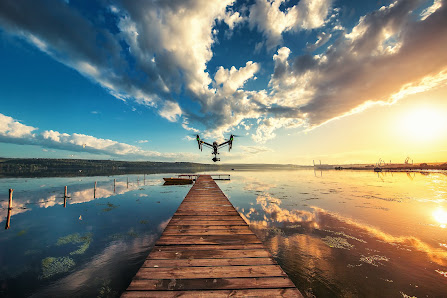 Drone Me - Media Blog
