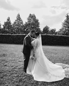 Herzmoment Fotografie | Fotograf für Hochzeit, Newborn & Familien | by Chris & Lisa