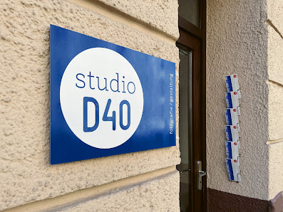 studio D40