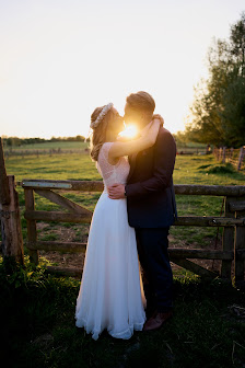 let's vibe wedding photography by simon jost