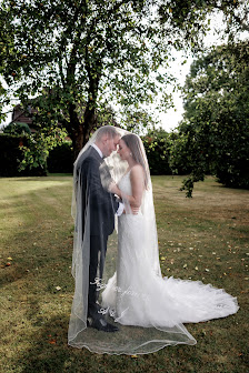 Lena Lavrik.de - Hochzeitfotografie FOTO+FILM