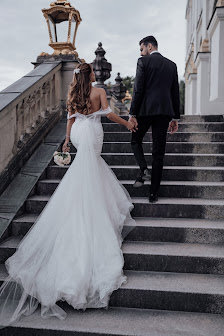 ME WEDDINGS