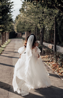 ME WEDDINGS