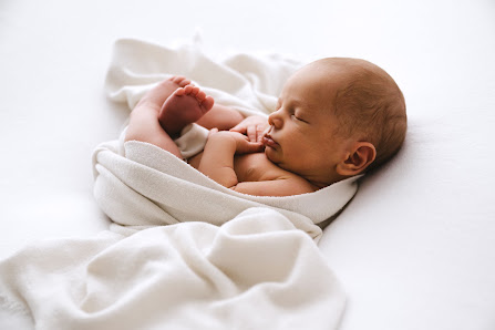 Hoffmann I Baby Art Fotografie I Schwangerschaft-, Neugeborenen-, Babyfotograf