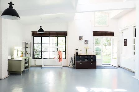 Social Media Studio by miraluna-fotografie