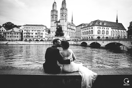 LOVE IN FRAMES