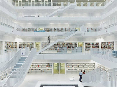 Johanna Gollob - Portraits of Architecture and People