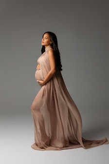 Elena Riehl – Babybauch Fotograf Hamburg | Neugeborenen & Familien