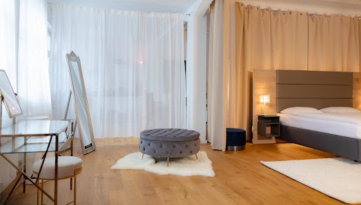Fotostudio Nürnberg - Mietstudio für Fotografie u. Videografie