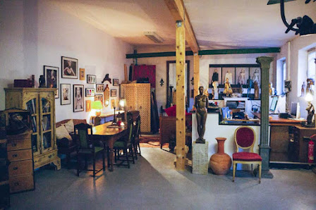 Picture Company