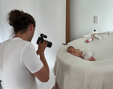 Fotograf für Hochzeiten, Familien, Neugeborene und Schwangere - Fotostudio Peekaboo