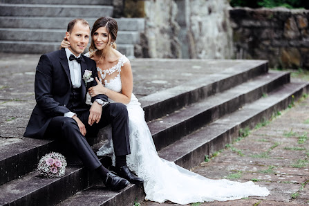 Onelovephoto - Lebendige Hochzeitsfotografie