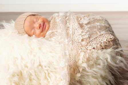 Romy Scheck Fotografie - Babybauch- und Newbornshooting