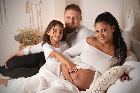 Romy Scheck Fotografie - Babybauch- und Newbornshooting